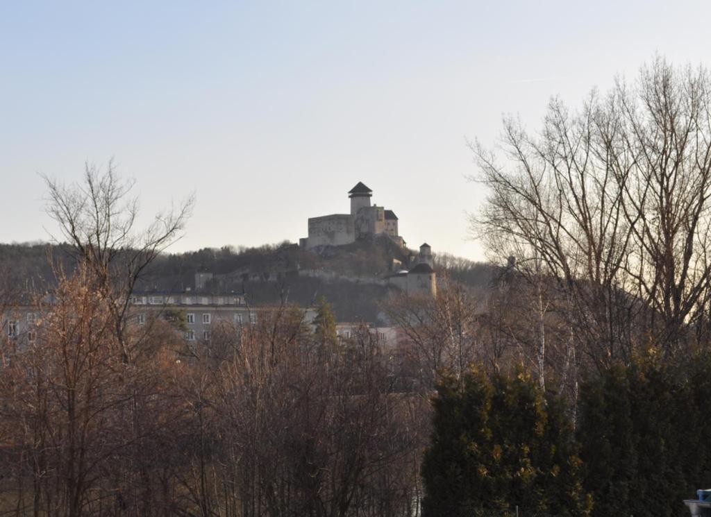 Sport Hotel Ostrov Trenčín Eksteriør bilde